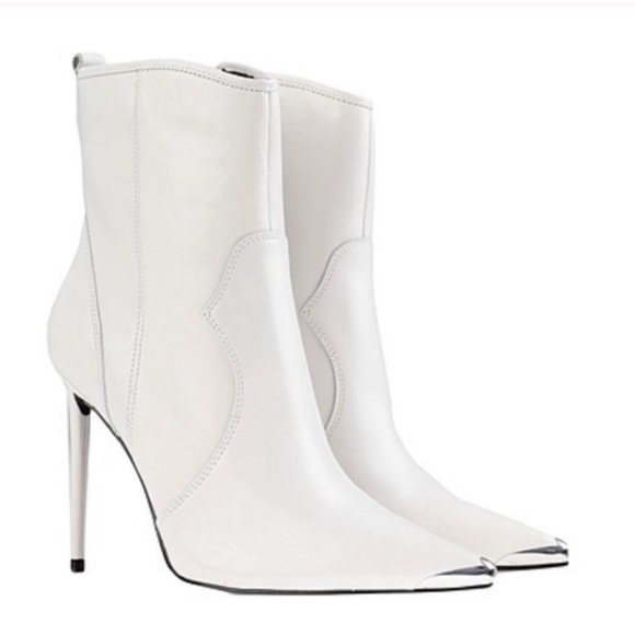 steve madden white boots